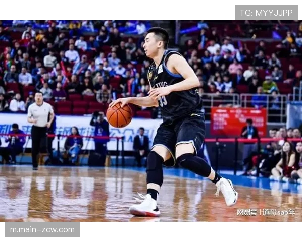 联赛品牌价值与裁判质量 商业利益与竞技公正平衡之道 联赛品牌价值与裁判质量 商业利益与竞技公正平衡之道